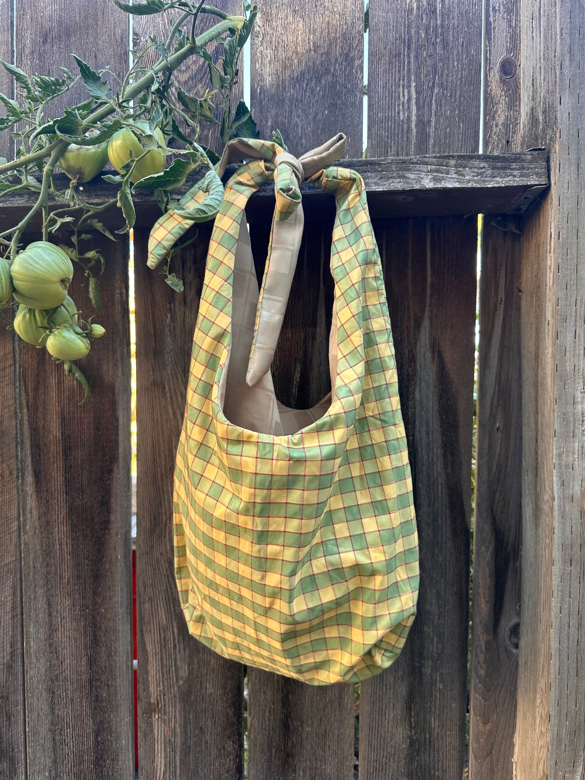 Slouch Bag - Vintage Tablecloth